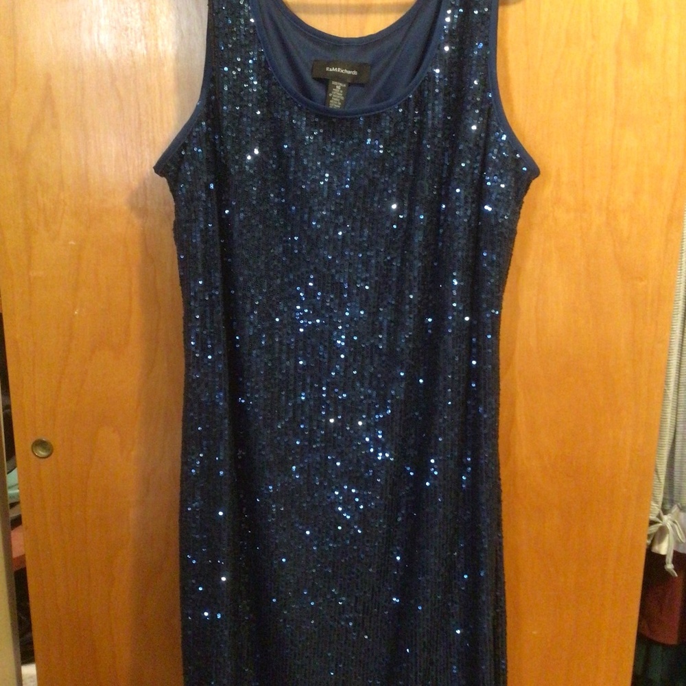 Formal dress R.M. Richards